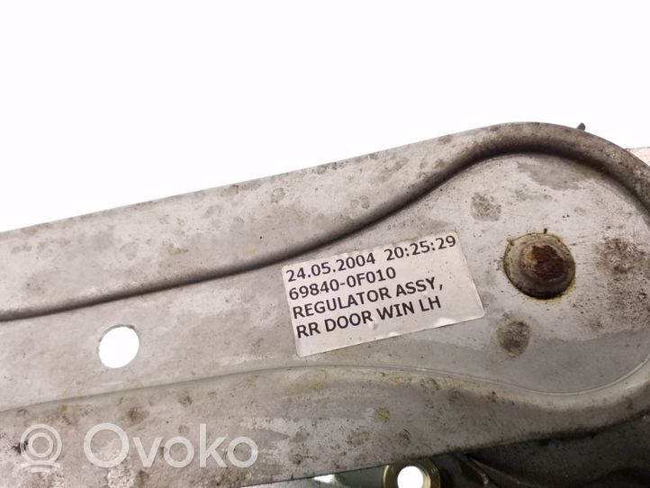 Toyota Corolla Verso E121 Задний механический механизм для подъема окна 698400F010