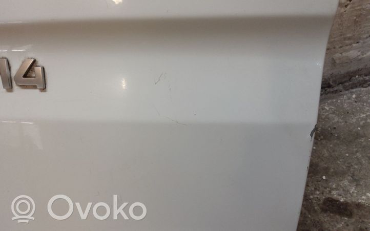 Iveco Daily 35 - 40.10 Błotnik przedni 