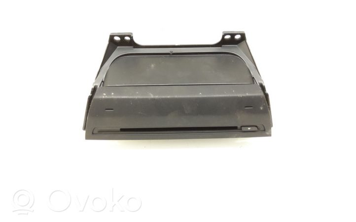 Mazda 3 II Radio / CD/DVD atskaņotājs / navigācija BHP3669G0