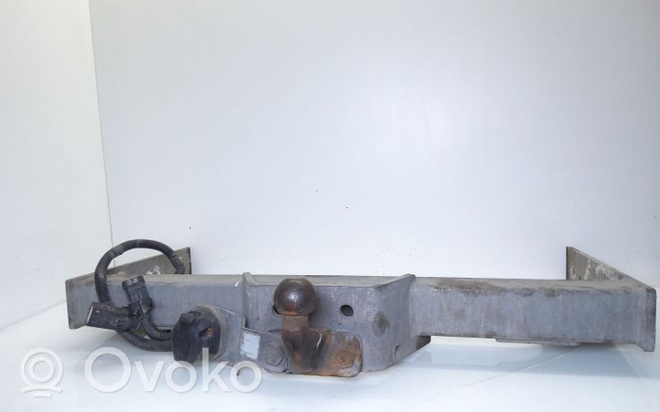 Iveco Daily 6th gen Hak holowniczy / Komplet 5801935502
