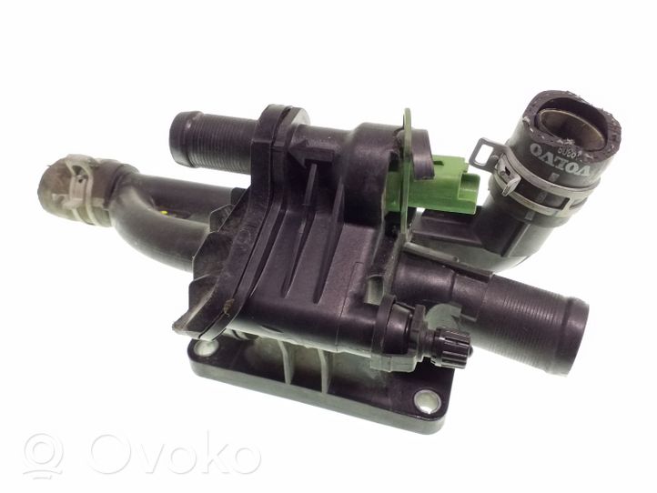 Volvo V40 Cross country Termostaatin kotelo 9670253780