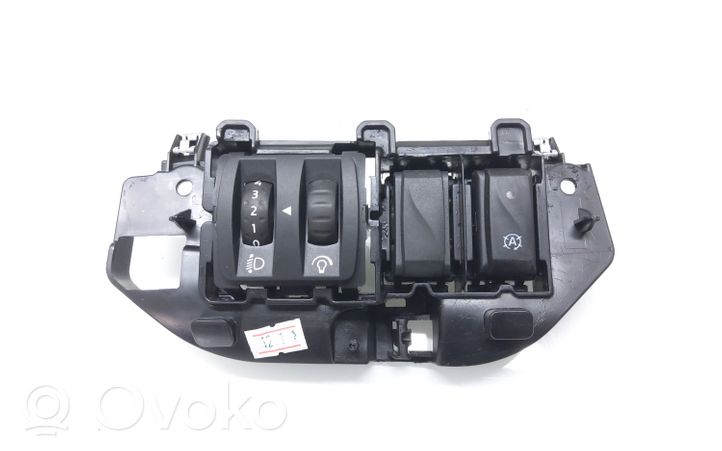 Renault Clio IV Przycisk / Pokrętło regulacji świateł 1136154X