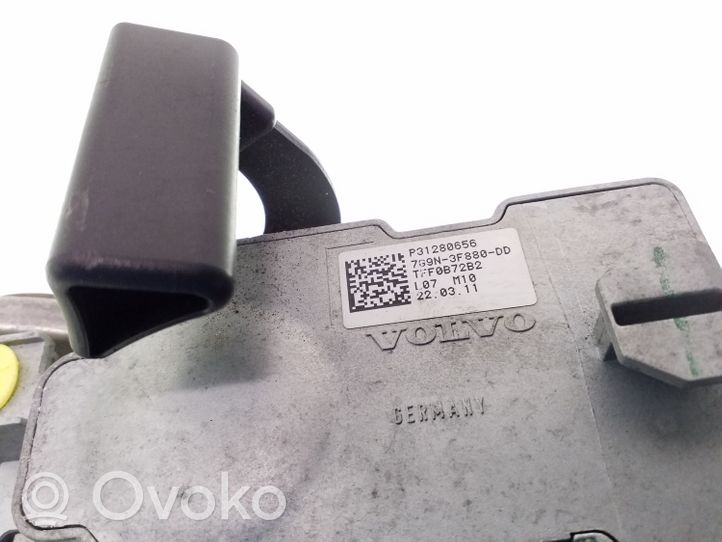 Volvo V60 Vairo rato ašies komplektas P31317519