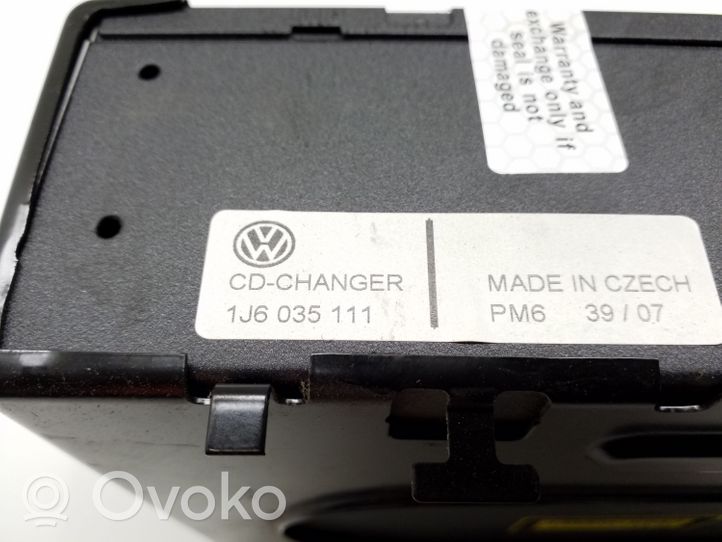 Volkswagen Touareg I CD/DVD keitiklis 1J6035111