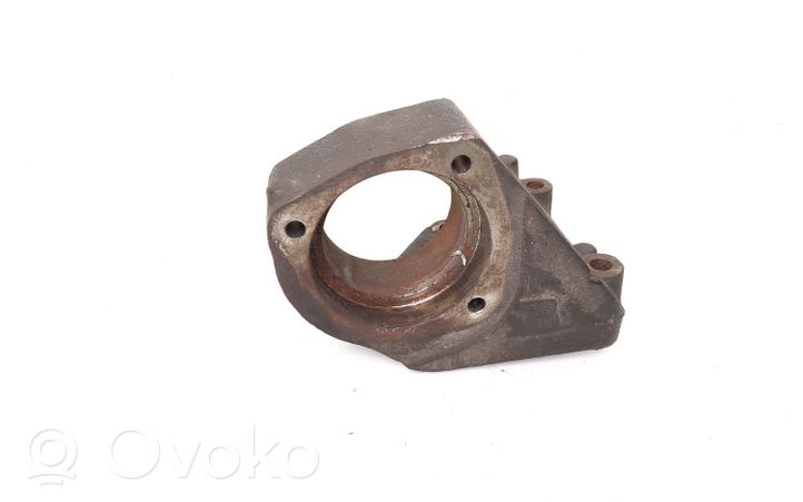 Alfa Romeo Giulietta Staffa del cuscinetto di supporto dell’albero di trasmissione 55224306