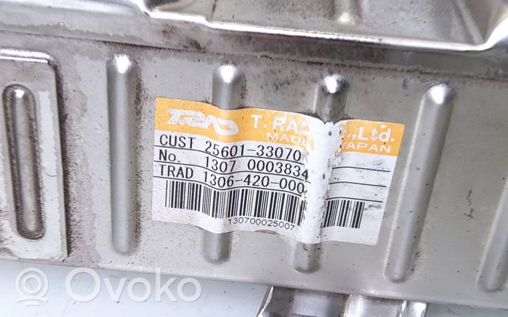 Toyota Auris E180 EGR-venttiili/lauhdutin 2560133070