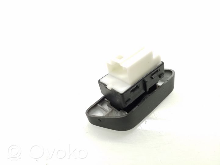 Volkswagen Cross Polo Central locking switch button 6R1962125A