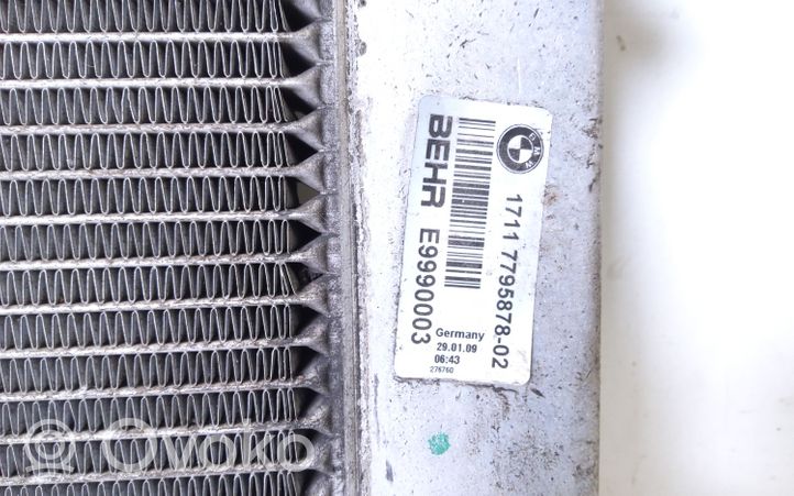 BMW 5 E60 E61 Radiateur de refroidissement 7795878