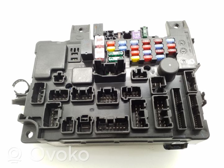 Mitsubishi Outlander Module de fusibles 8637A869