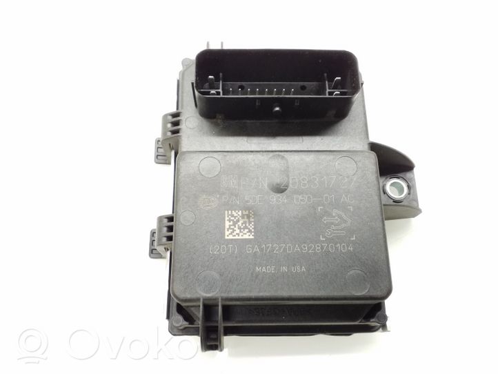 Opel Astra J Fuel injection pump control unit/module 20831727