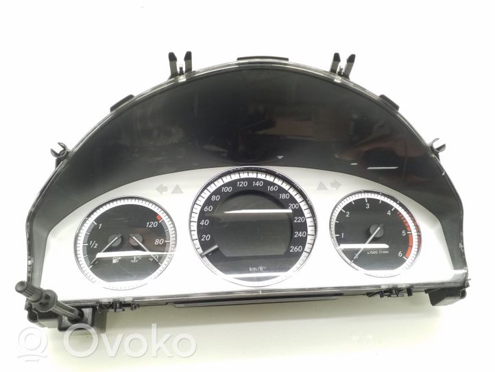 Mercedes-Benz C W204 Compteur de vitesse tableau de bord A2049004500