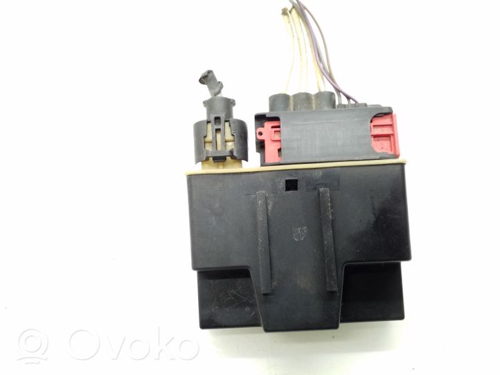 Citroen C3 Glow plug pre-heat relay 9652021180