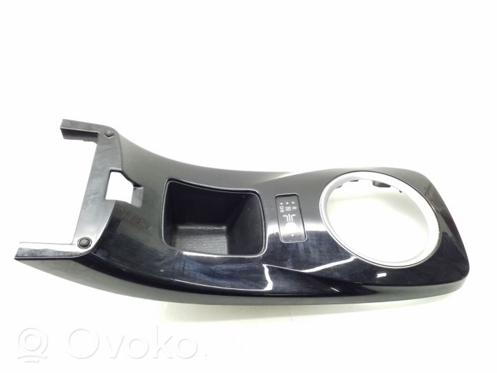 Nissan Leaf I (ZE0) Rivestimento in plastica cornice della leva del cambio 969ZW3NL0A