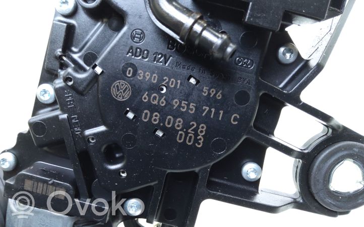 Volkswagen Cross Polo Motor del limpiaparabrisas trasero 6Q6955711C