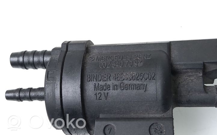 Mercedes-Benz E W212 Electrovanne Soupape de Sûreté / Dépression 0025407097