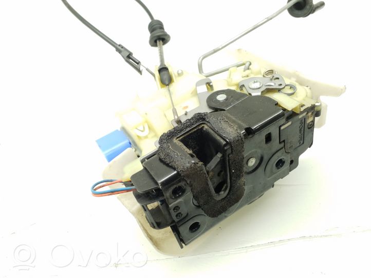 Volkswagen Cross Polo Front door lock 3B1837016CC