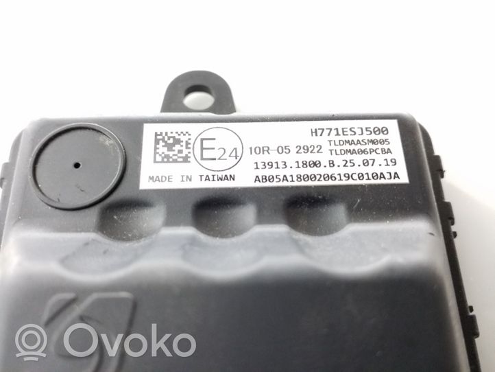 Subaru Forester SK Autres unités de commande / modules H771ESJ500