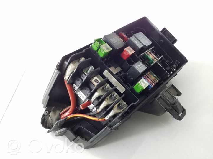 Volkswagen Golf VII Module de fusibles 5Q0907361C