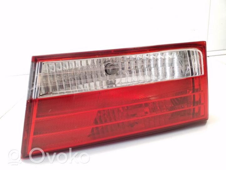 Hyundai Sonata Tailgate rear/tail lights 924043K0