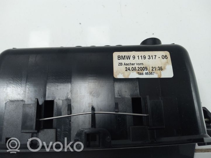 BMW 7 E65 E66 Peleninės apdaila 911931706