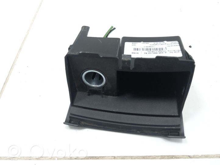 Mercedes-Benz B W246 W242 Muut kojelaudan osat 2466800250