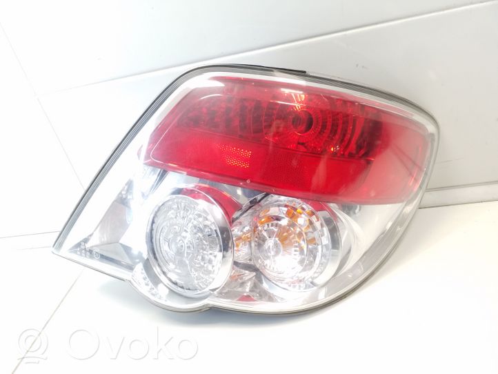 Subaru Impreza II Lampa tylna 
