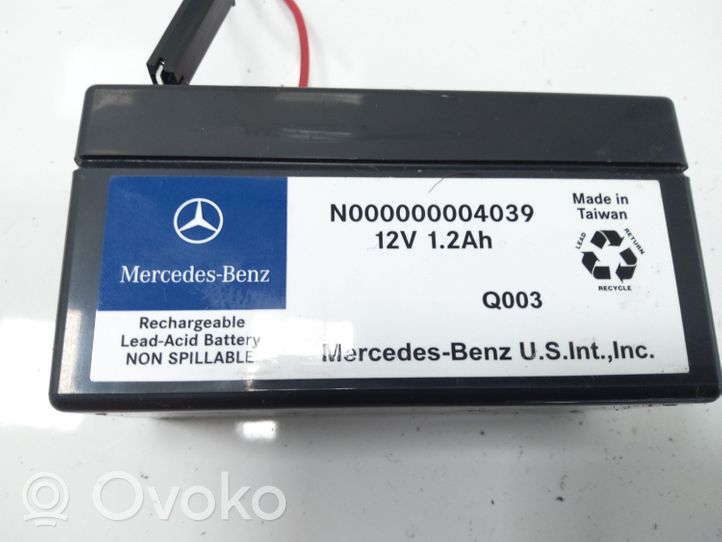 Mercedes-Benz R W251 Batteria 000000004039