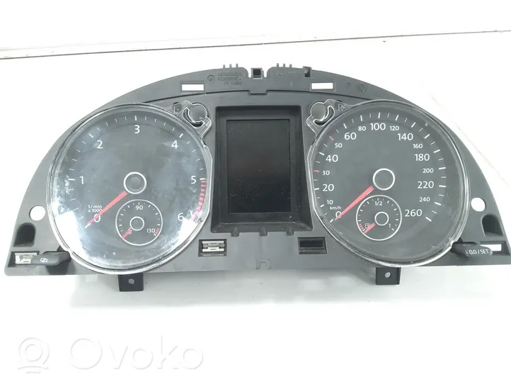 3AA920870D Volkswagen PASSAT B7 Speedometer (instrument cluster), 45.00