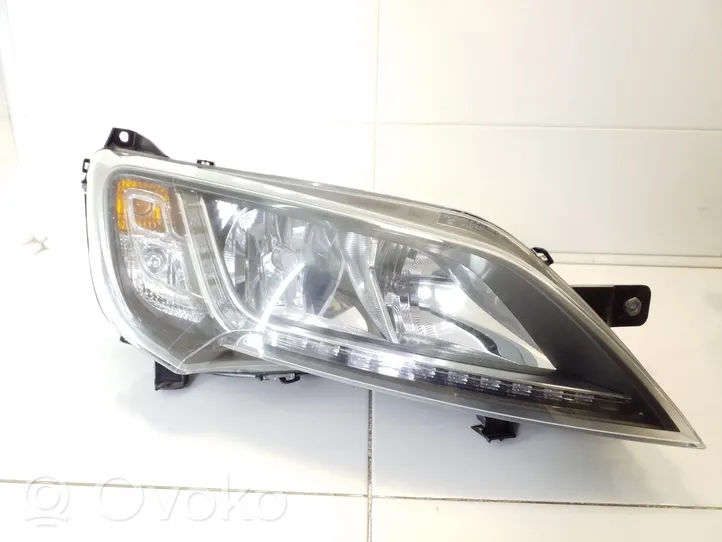 Peugeot Boxer Lampa przednia 1375098080