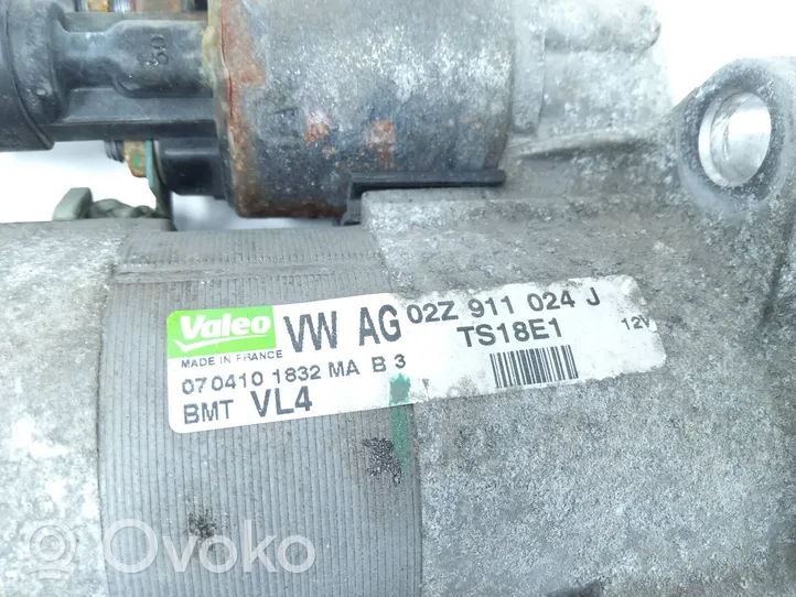 Volkswagen Caddy Starter motor 02Z911024J