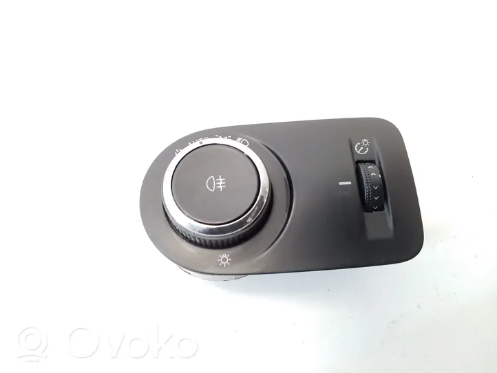 Opel Zafira C Light switch 20930743