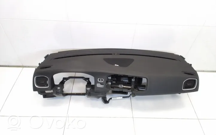 Volvo V60 Dashboard 332800101