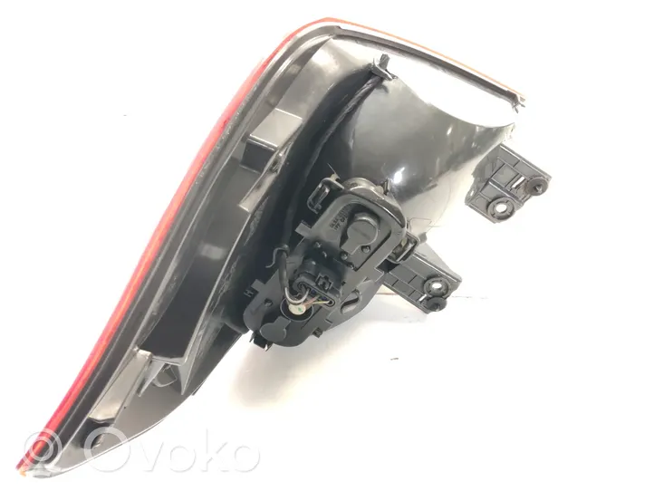 BMW 2 F45 Lampa tylna 731105914