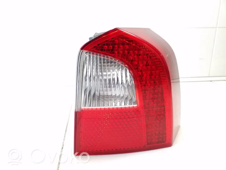 Volvo V70 Lampa tylna 31276840