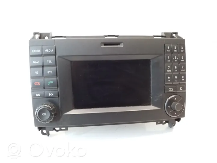 Volkswagen Crafter Panel / Radioodtwarzacz CD/DVD/GPS A9069006200