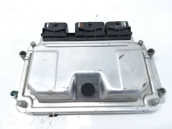 Citroen C3 Dzinēja vadības bloks 9646992680