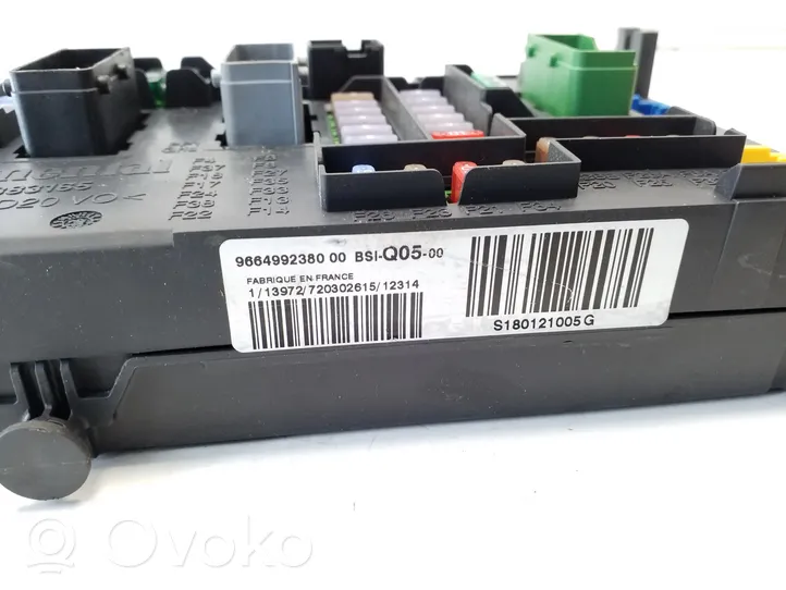 Peugeot 508 Fuse module 9664992380