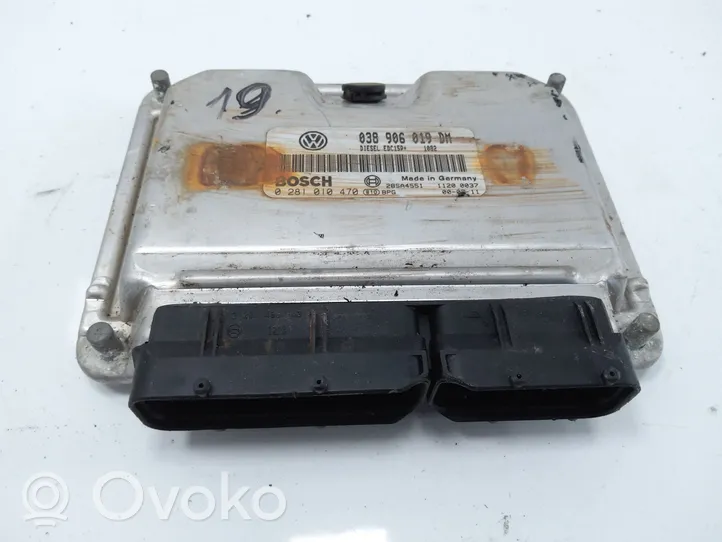 Volkswagen PASSAT B7 Engine control unit/module 038906019DM