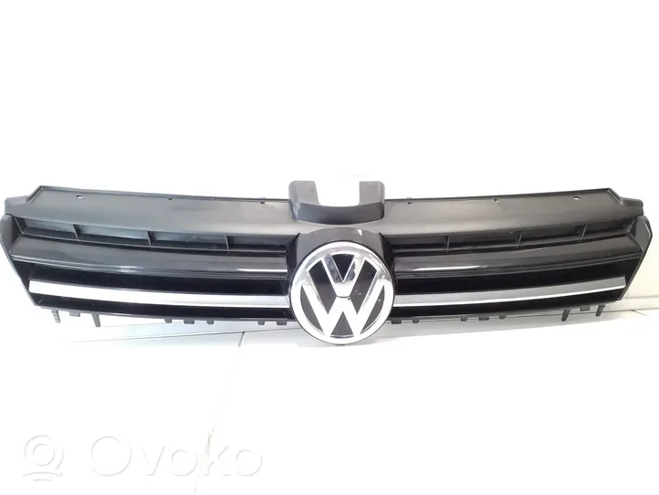 Volkswagen Golf VII Front bumper upper radiator grill 5G0853653