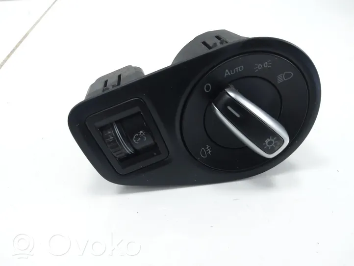 Volkswagen Sharan Interruptor de luz 7N1858341B