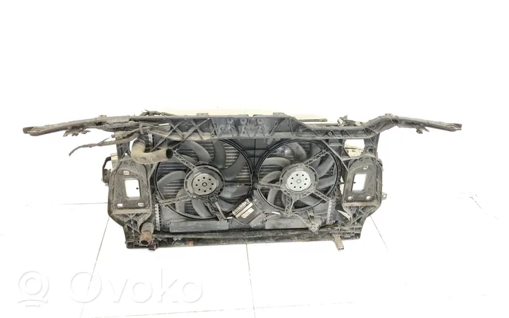 Audi A4 S4 B8 8K Radiatorių panelė (televizorius) 8K0805594J