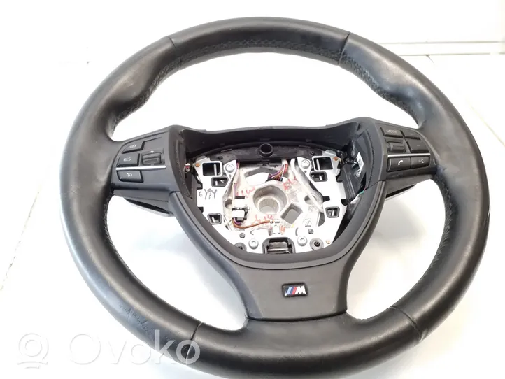 BMW 5 F10 F11 Steering wheel 18037731