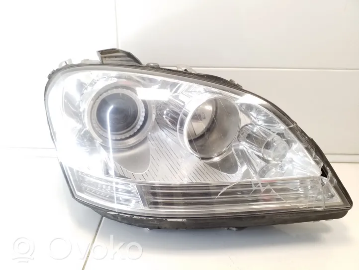 Mercedes-Benz ML W164 Phare frontale A0038205826