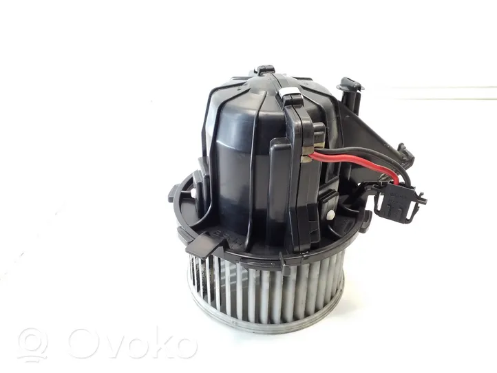 Audi A4 S4 B8 8K Ventola riscaldamento/ventilatore abitacolo U0851003