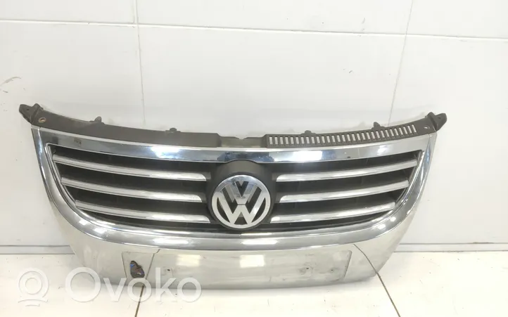Volkswagen Touran I Front grill 1T0853651