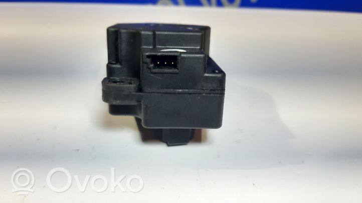 Volvo S40 Motorino attuatore ricircolo aria dell’A/C 4N5H19E6166652A