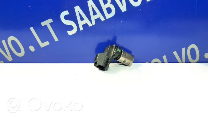 Volvo V70 Zawór sterujący / Ustawienia wałka rozrządu 8627355