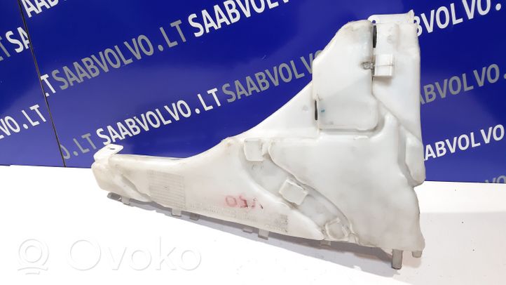 Volvo V50 Zbiornik płynu spryskiwaczy lamp 30657121