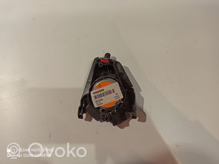 Volvo V70 Garsiakalbis (-iai) galinėse duryse 8633993