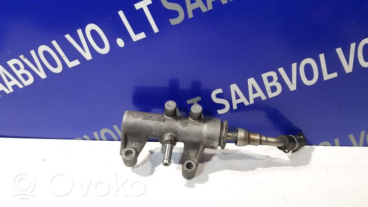 Saab 9-3 Ver2 Régulateur de pression de carburant 55203803